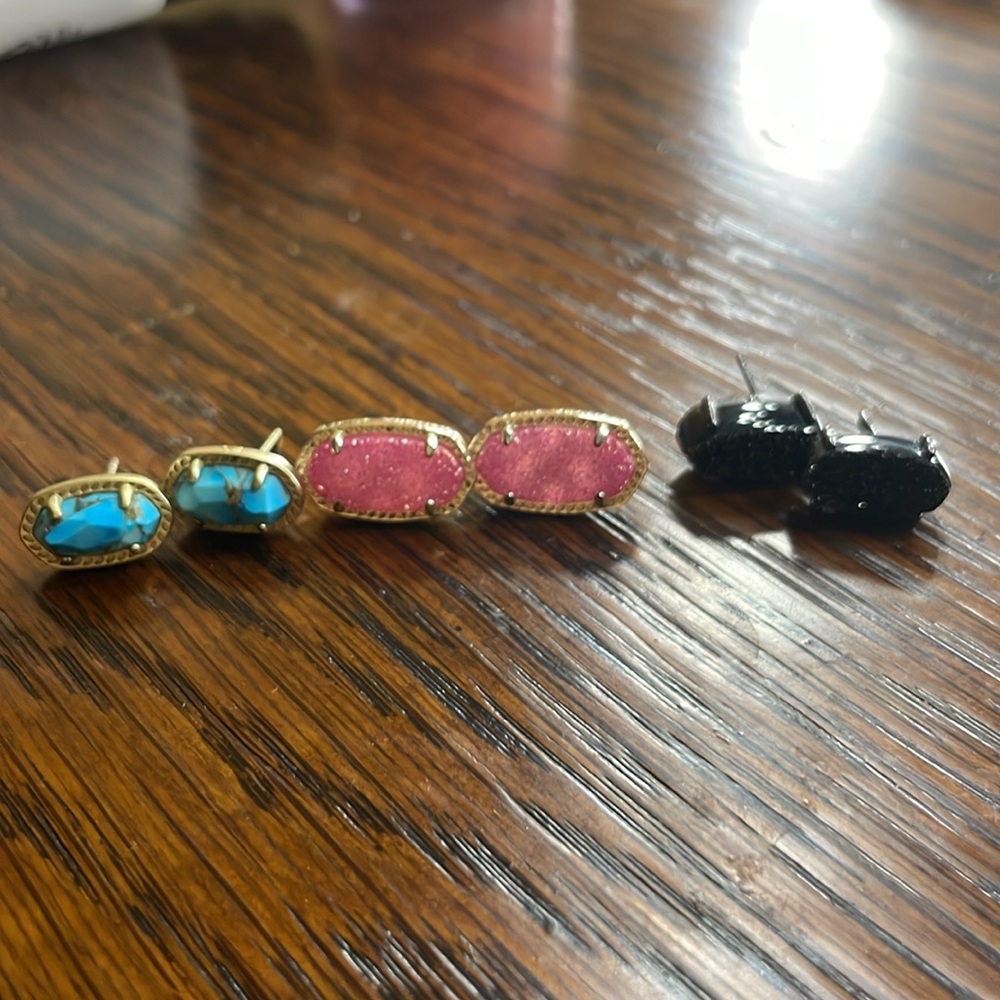 Kendra Scott studs